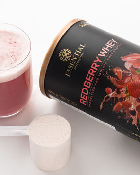 Red Berry Whey Lata | Essential Nutrition 450g